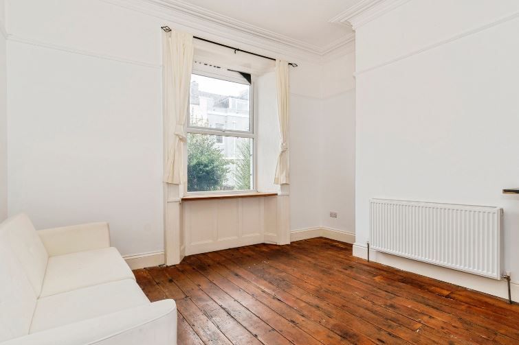 Property photo 2 of 4