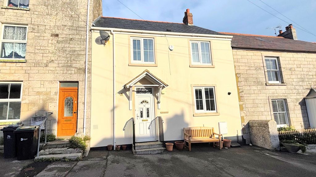 Property photo 1 of 20 Front