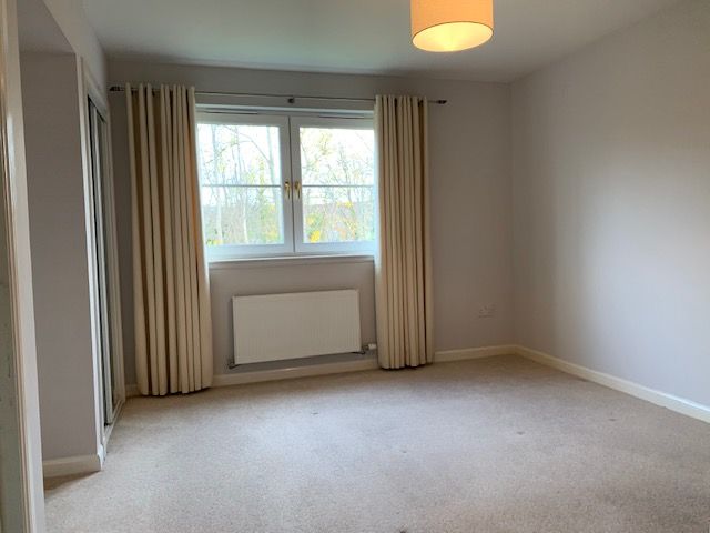 2 bed flat to rentDolphingstone View, Prestonpans, East Lothian EH32 photo 4