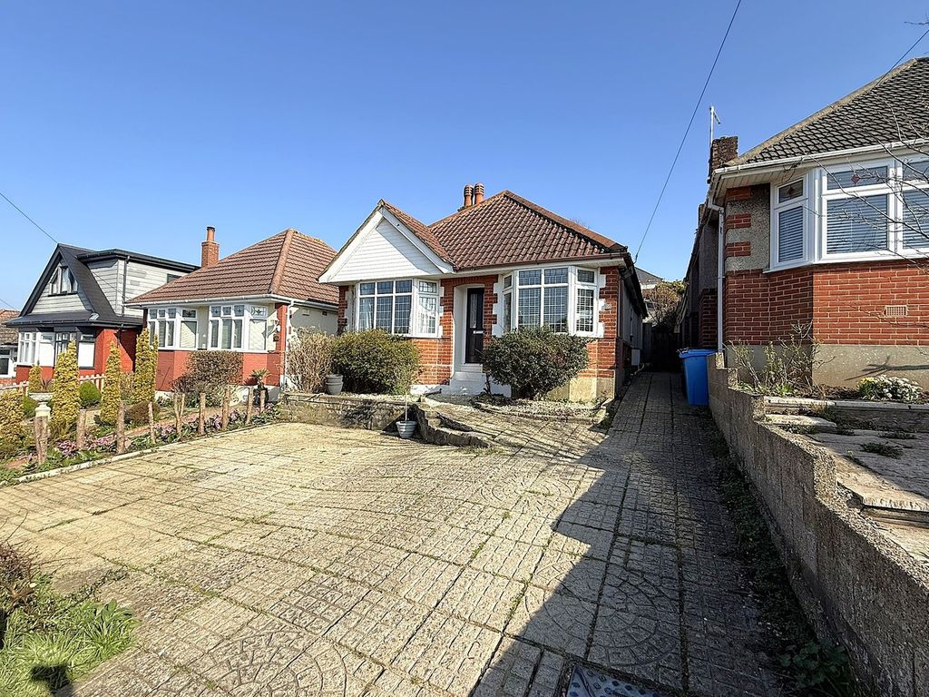 Property photo 1 of 22