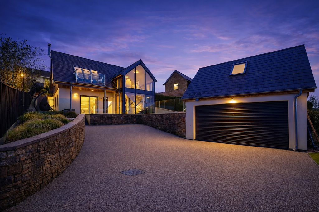 Property photo 1 of 25