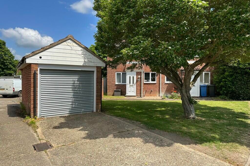 Property photo 2 of 14
