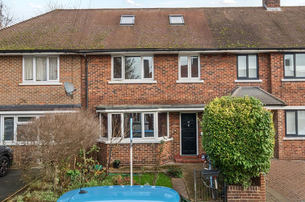 Property photo 1 of 20 1383250-16-6936Af...