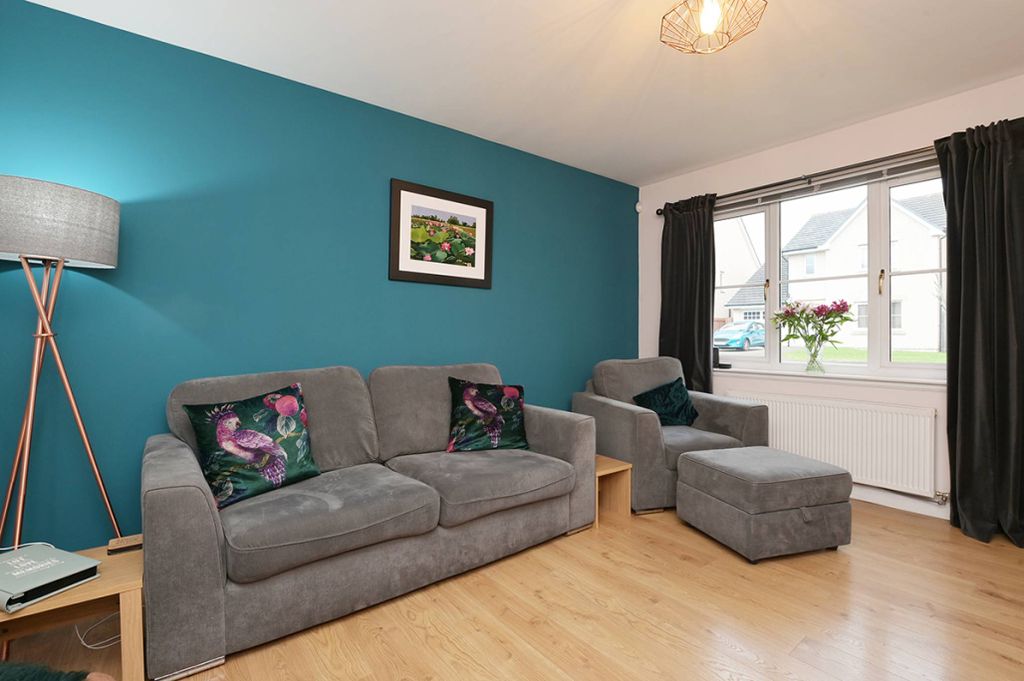 Property photo 2 of 24