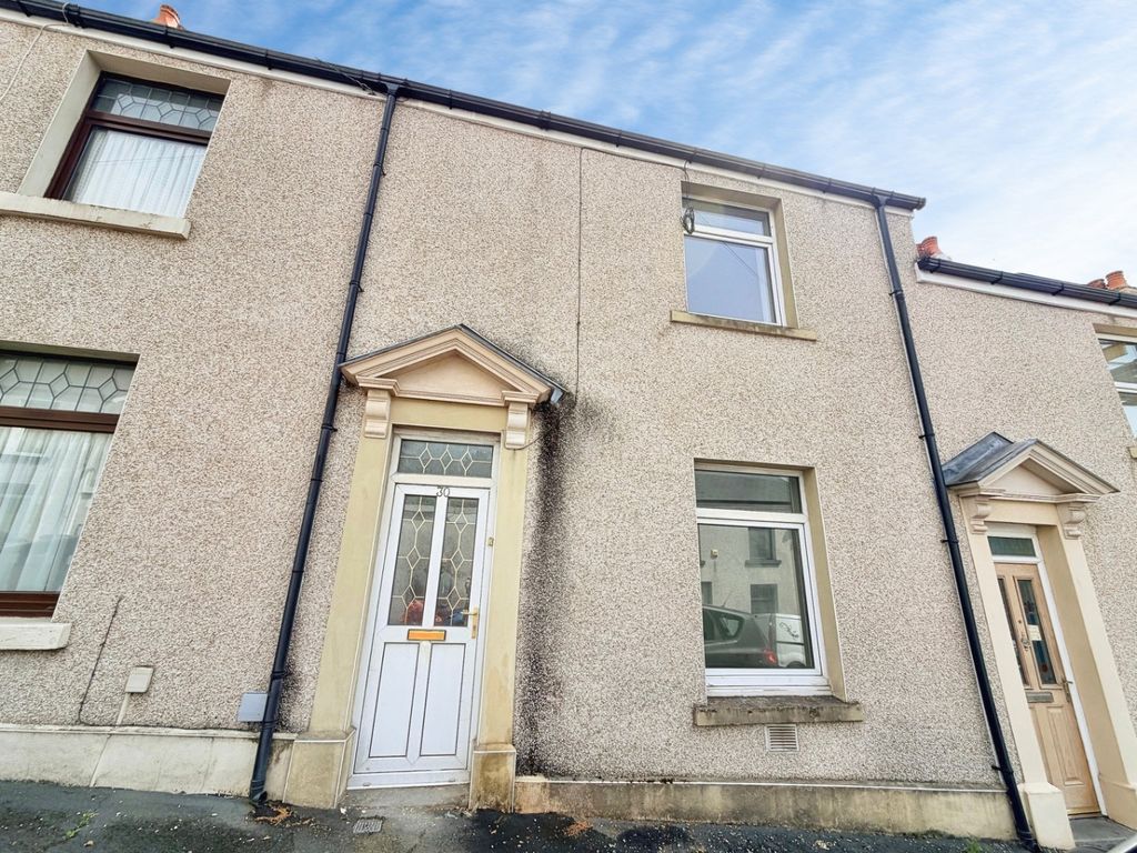 Property photo 1 of 24 4993151