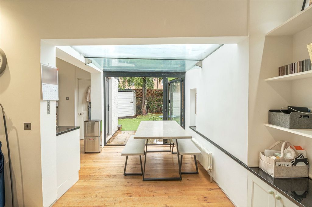 Property photo 3 of 29 Picture No. 31