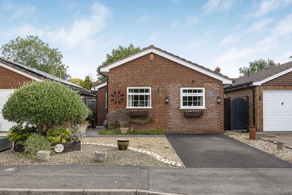 Property photo 1 of 23