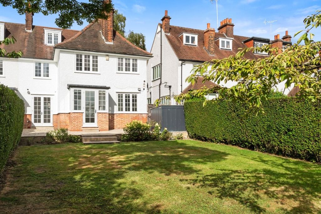 Property photo 1 of 13 Picture No. 10