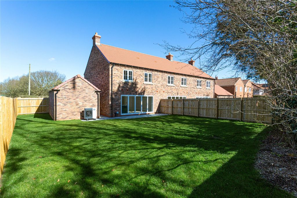 Property photo 1 of 20 Photos