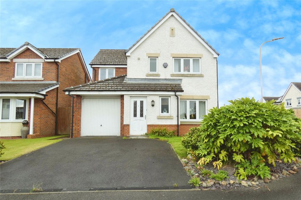 Property photo 1 of 10 External