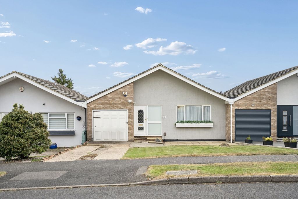 Property photo 1 of 17