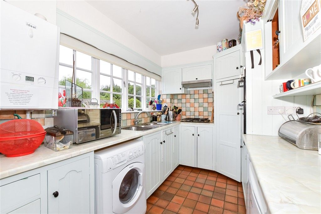 Property photo 1 of 13 Kitchen