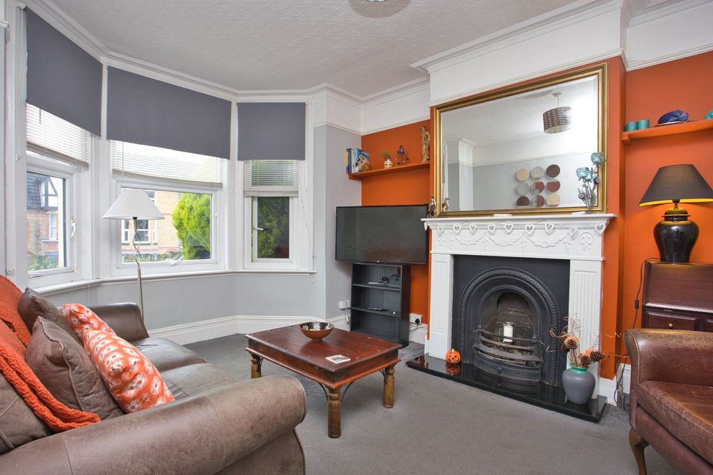 Property photo 2 of 12 Picture 2