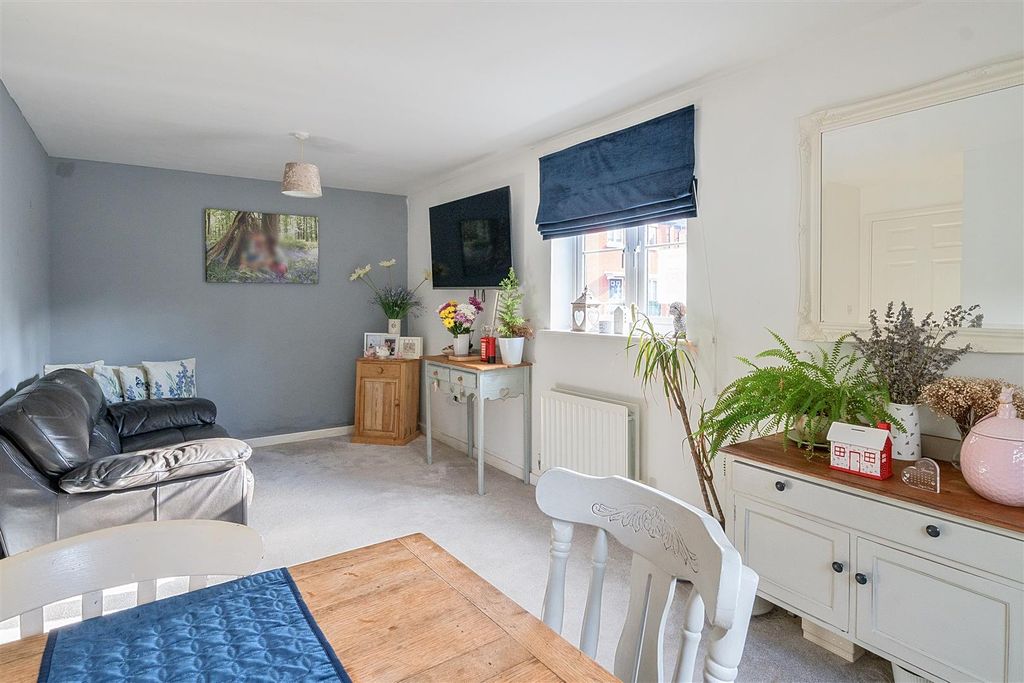 Property photo 2 of 15 1368928-3-68F0Cad3Ac083.Jpg