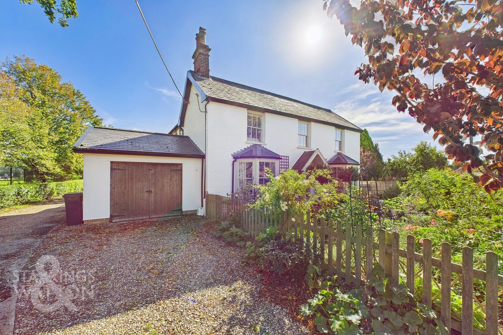 Property photo 1 of 38