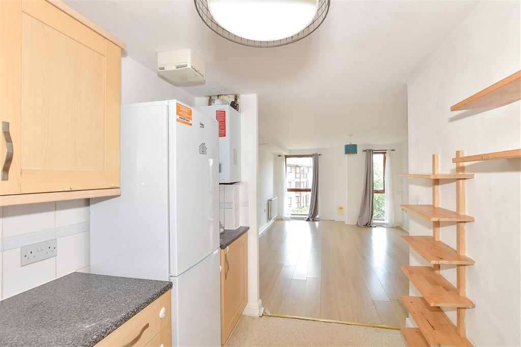 Property photo 3 of 14 Kitchen