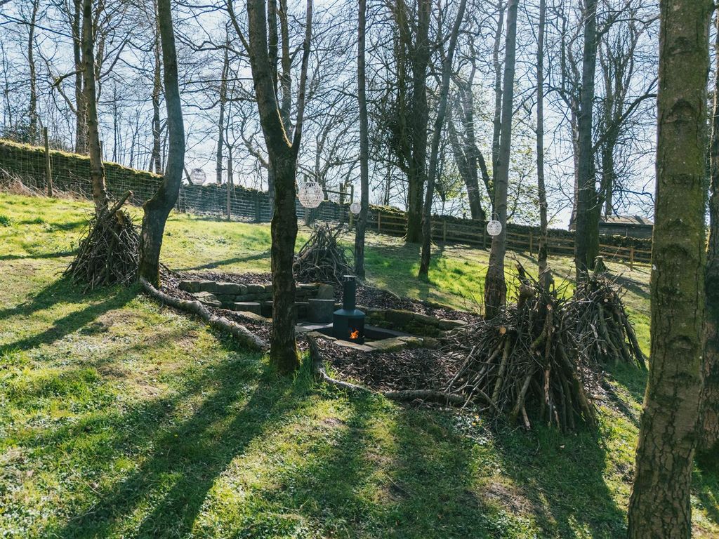 Property photo 3 of 35 Exterior And Gardens