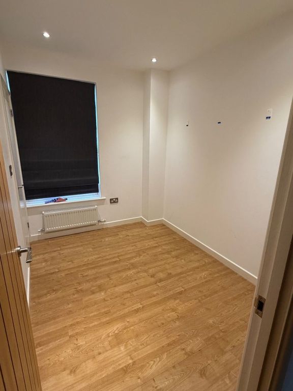 Property photo 1 of 3