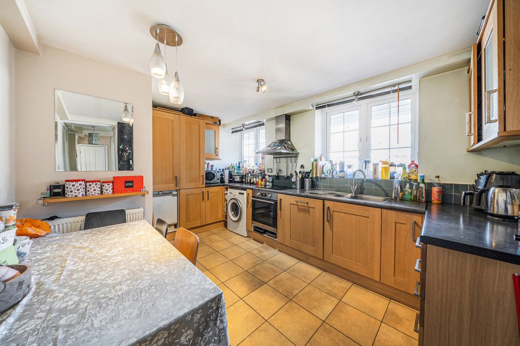 Property photo 3 of 13 1419176-17-69A5F2...