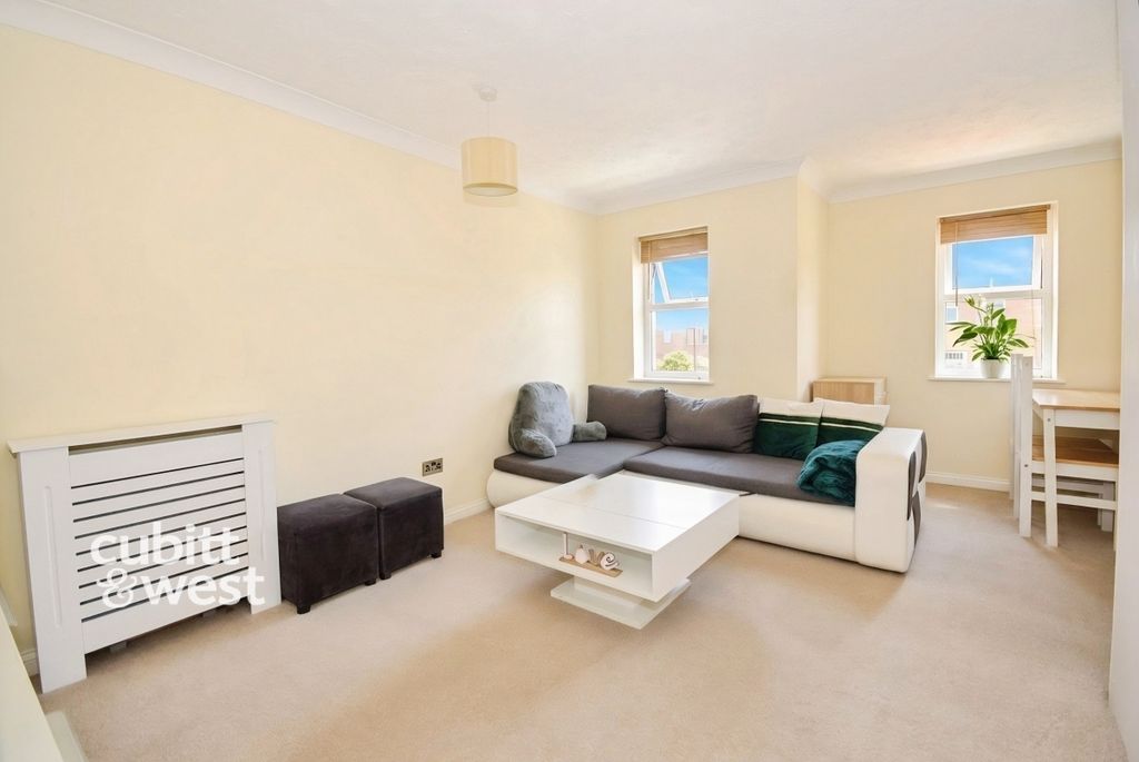 Property photo 3 of 11 User_Edited_Photo...