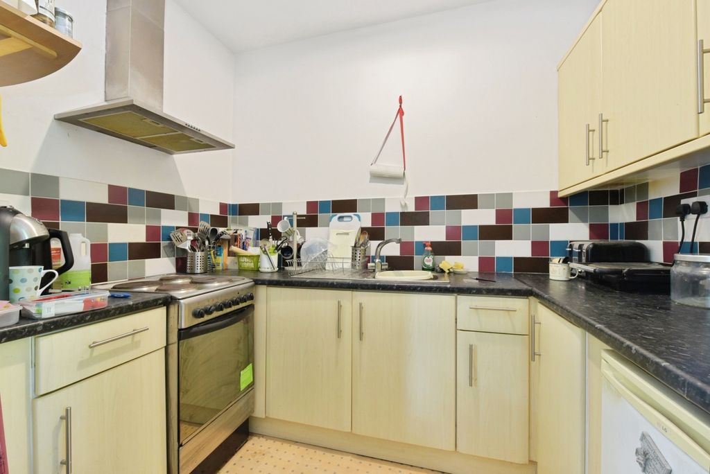 Property photo 2 of 13 Photo