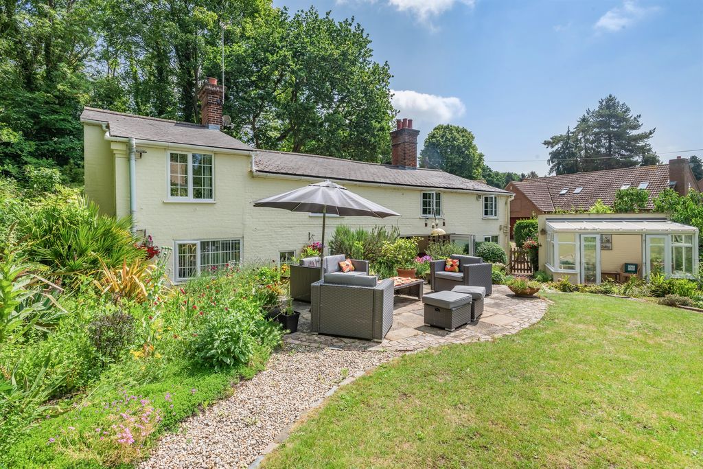 Property photo 1 of 18