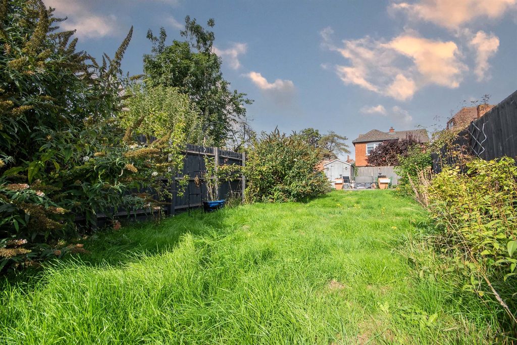 Property photo 2 of 19