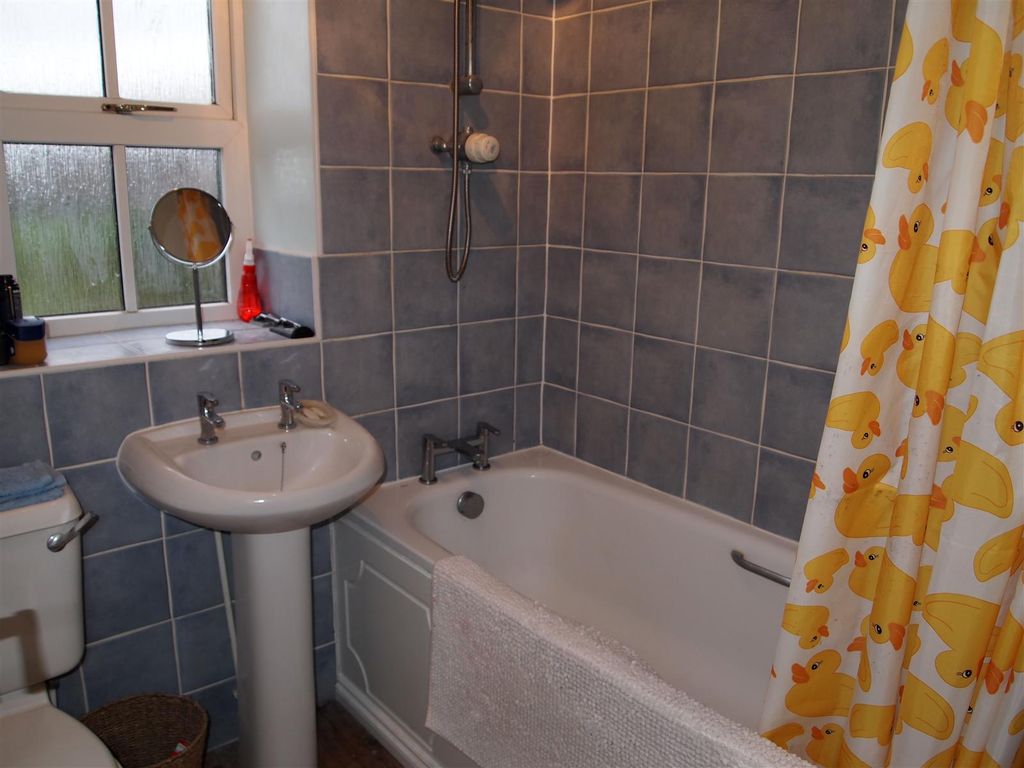 Property photo 3 of 5