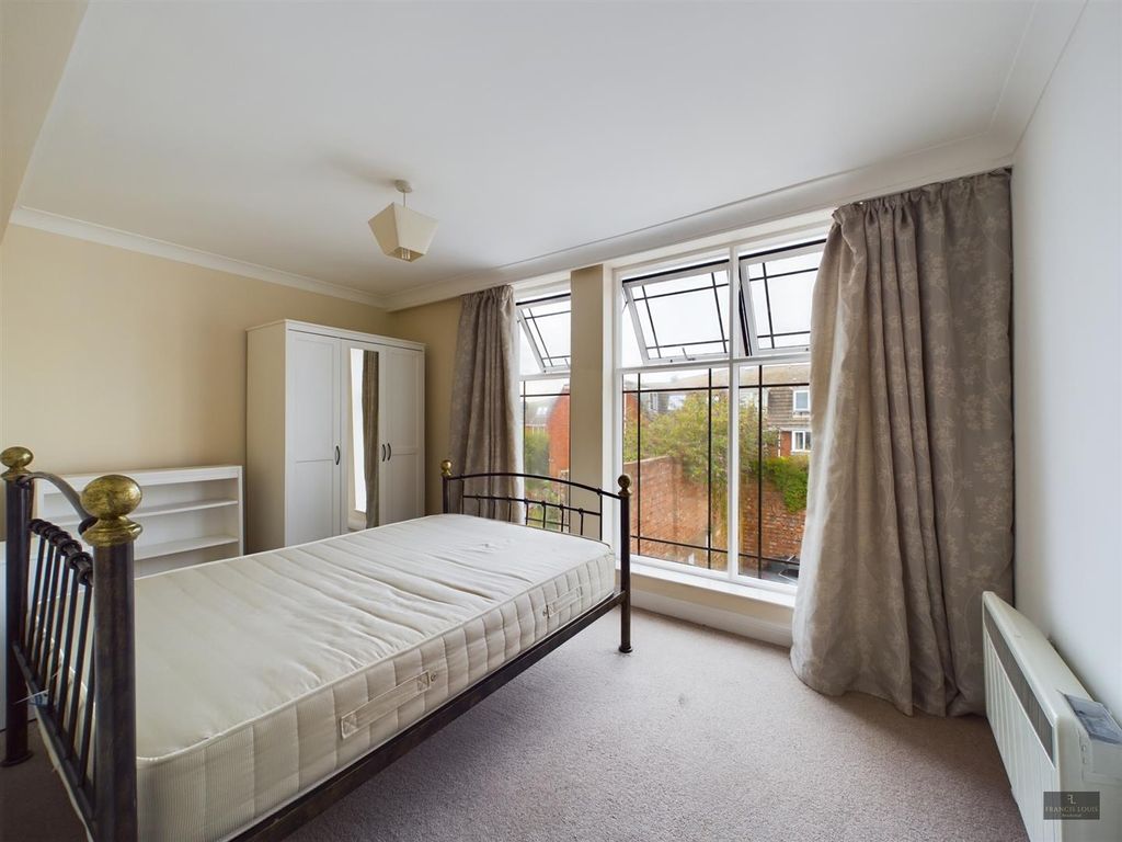 Additional image 5 of 3 bed flat to rentAngel Pavement, Fore Street, Exeter EX4