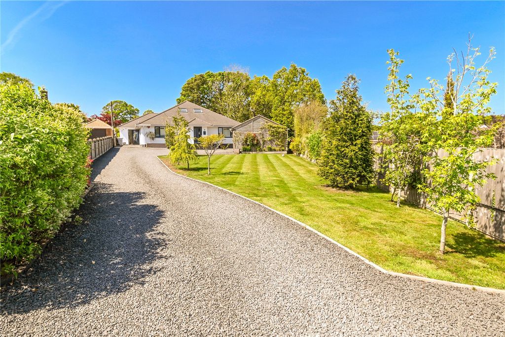 Property photo 1 of 41 Picture No. 74
