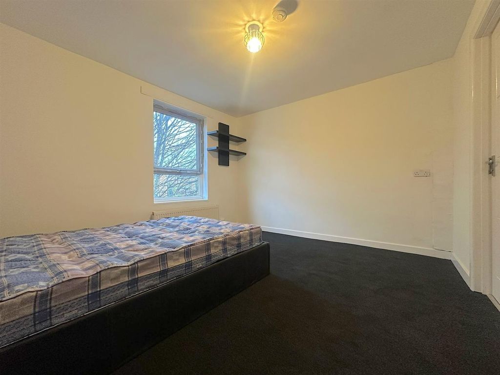 Property photo 2 of 7 Whatsapp Image 2026-01-08 At 1.16.37 Pm (1).Jpeg