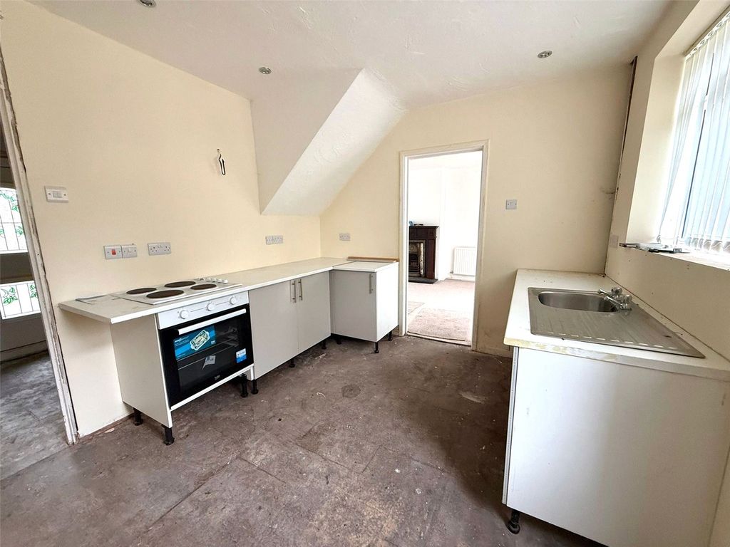 Property photo 3 of 14 Picture No. 08