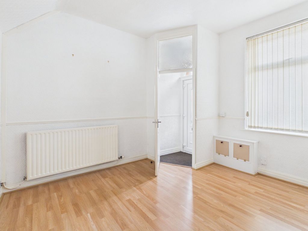 Property photo 2 of 12 Picture No. 03