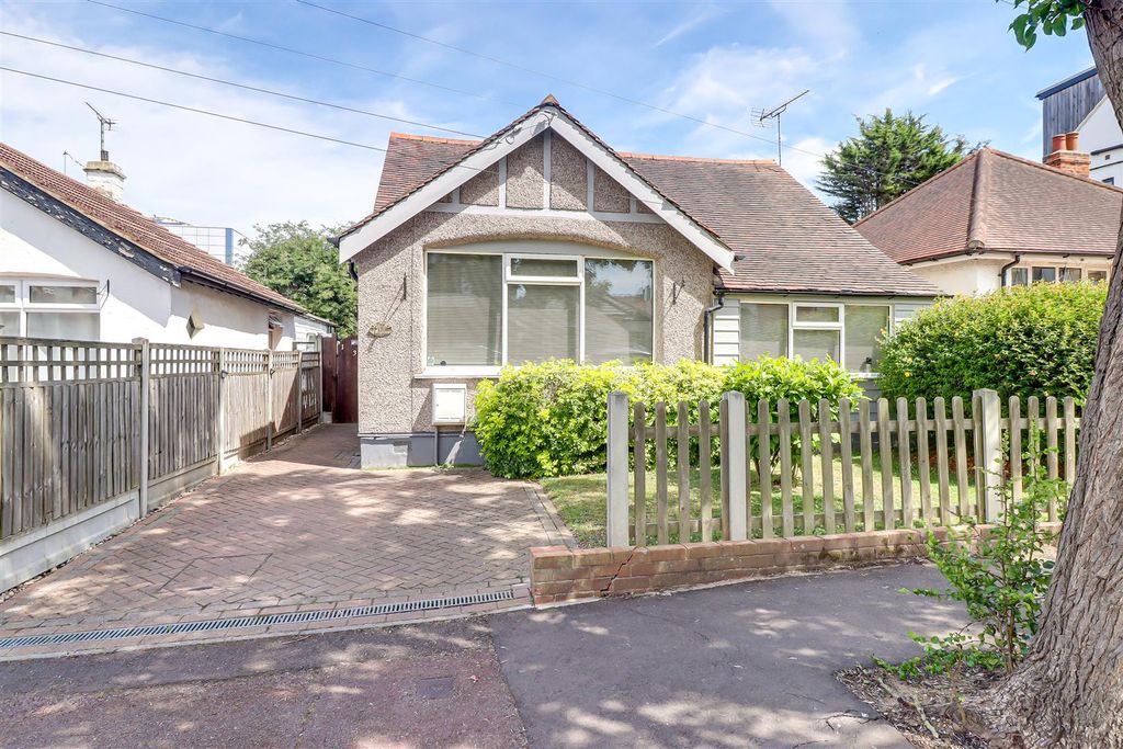 Property photo 1 of 19