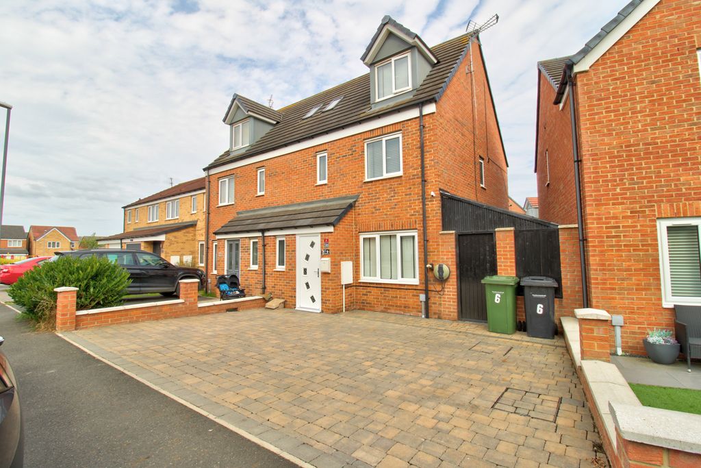 Property photo 1 of 41 Img_6049_50_51