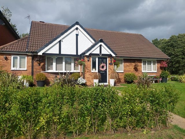 Property photo 1 of 21