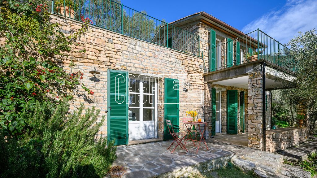 Property photo 2 of 59