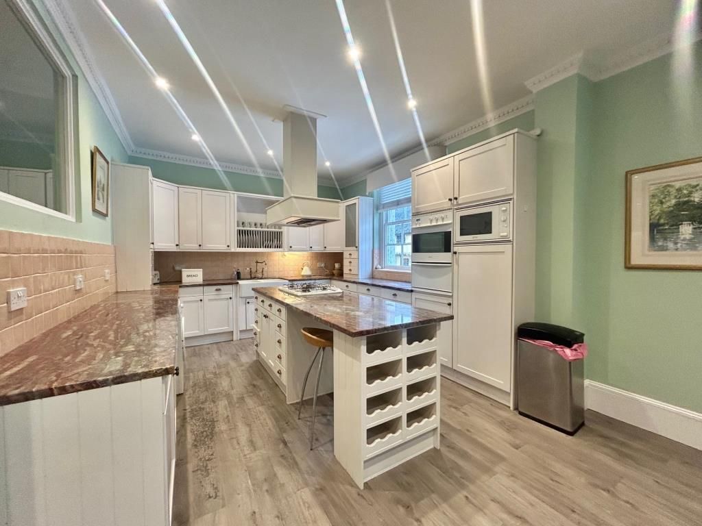 Property photo 1 of 15 Kitchen