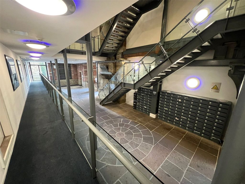 Property photo 3 of 17 Picture No. 08