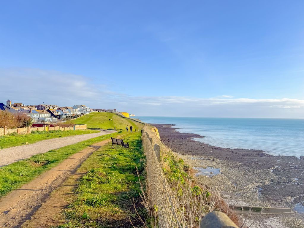 Property photo 2 of 23 Photo #2