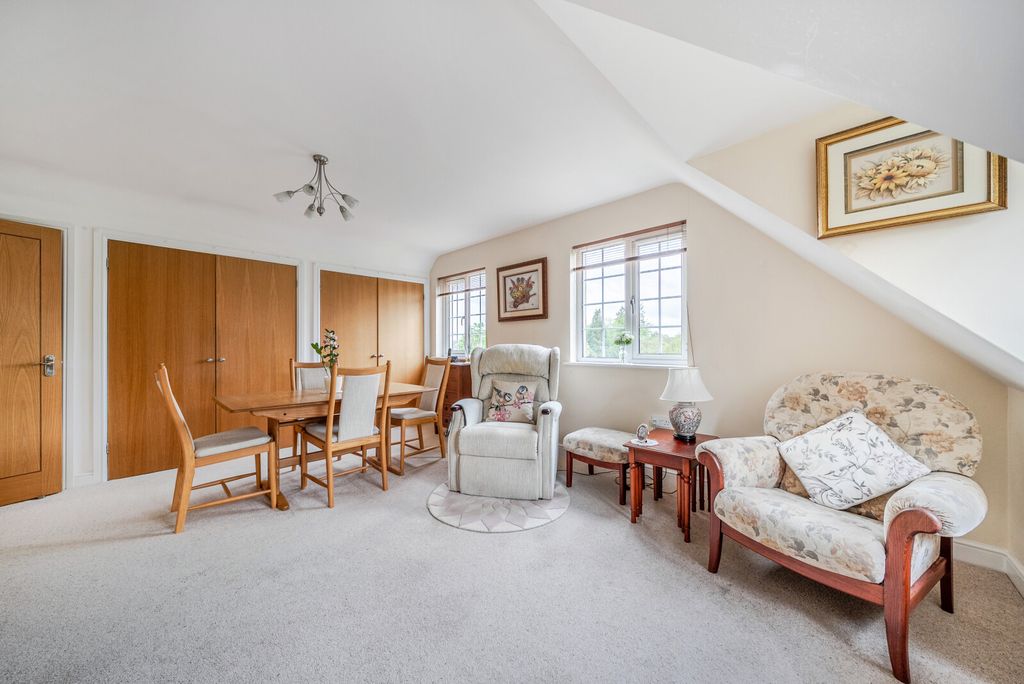 Property photo 2 of 19 1459362-7-6A0437F...