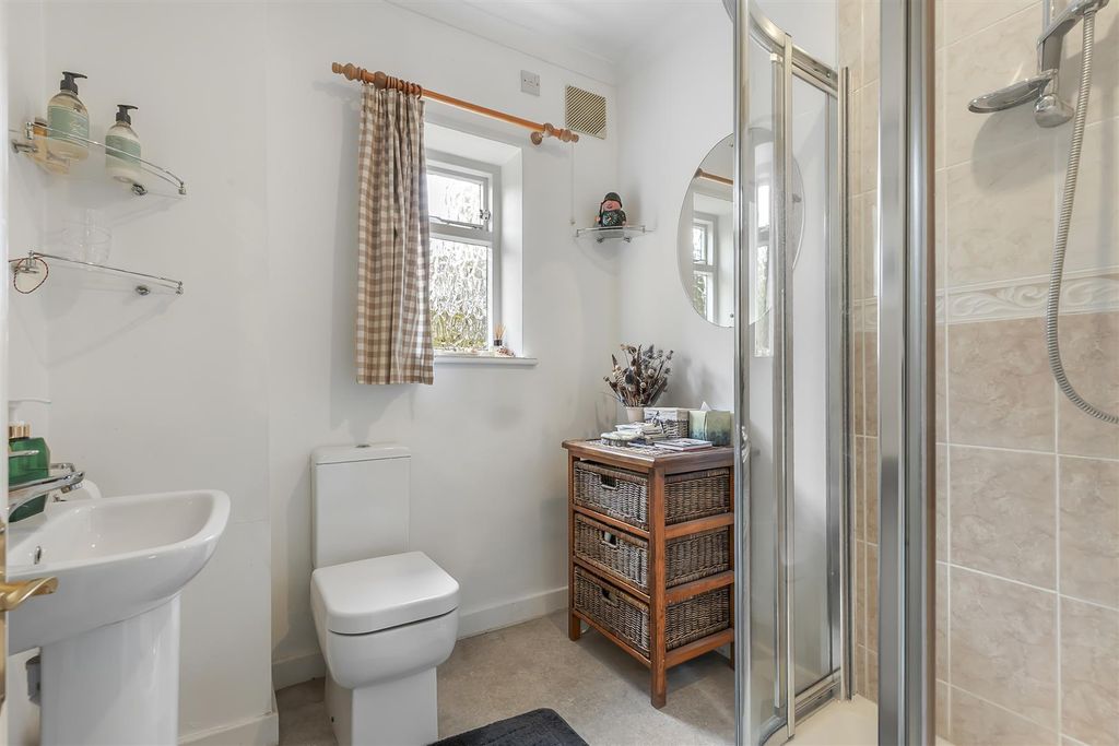 Additional image 18 of 4 bed detached house for saleCoppy Wood Drive, Ilkley LS29