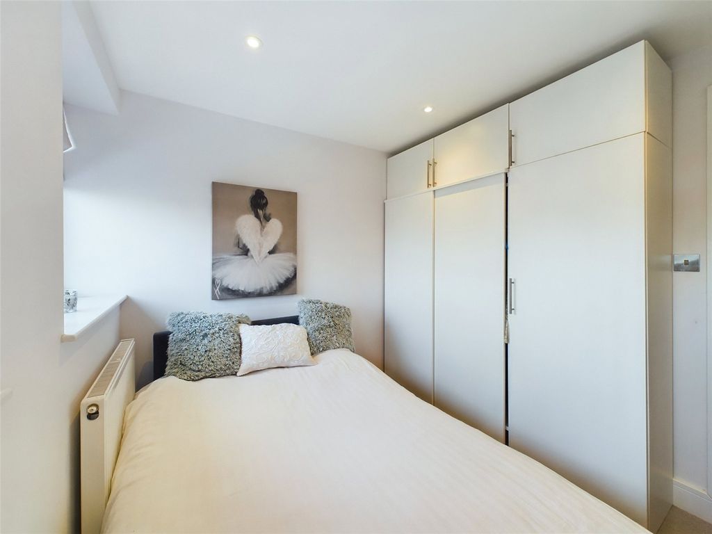 Property photo 3 of 8 Picture No. 05