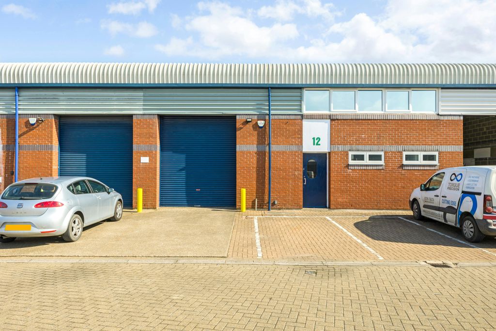 Property photo 1 of 16 88182_Unit12Thevaleindustrialcentr 2.Jpg