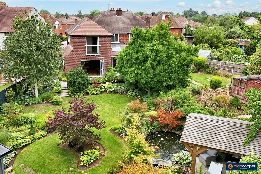 Property photo 3 of 56 4399566