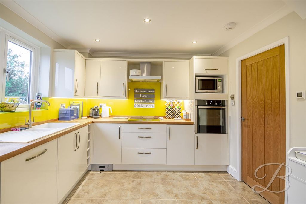 Property photo 2 of 35 Ccltd-27.Jpg