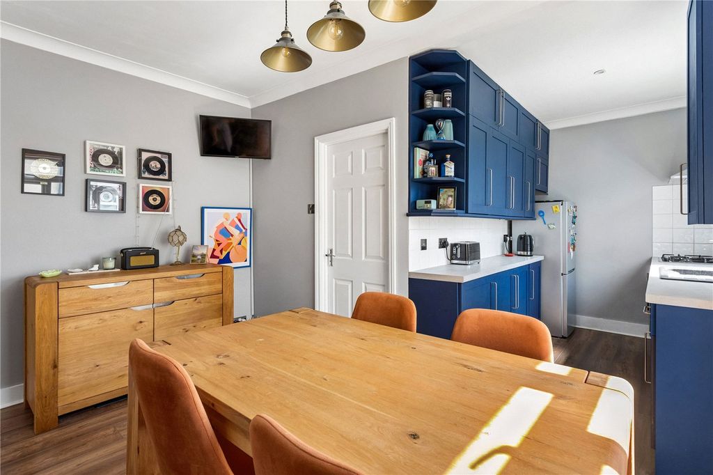 Property photo 2 of 11 Picture No. 07
