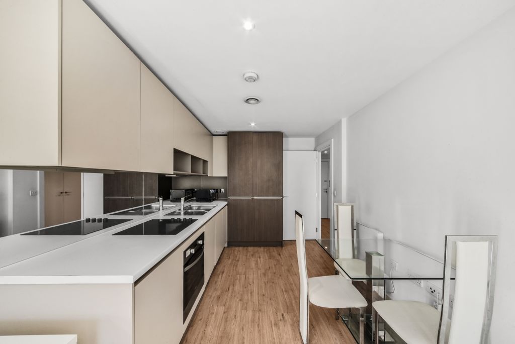 Property photo 2 of 9 Dsc_0646_High