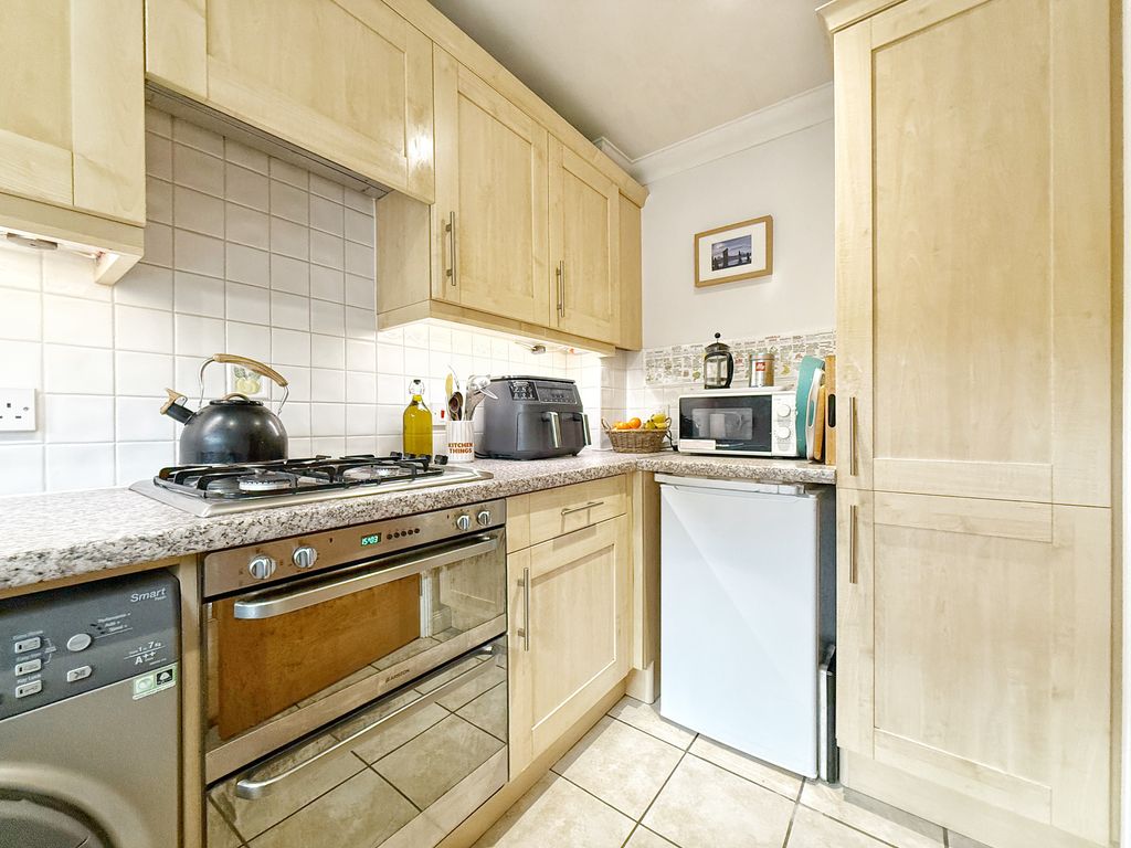 Property photo 3 of 28 Img_8688