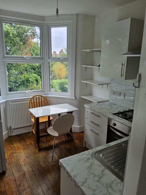 Property photo 2 of 5